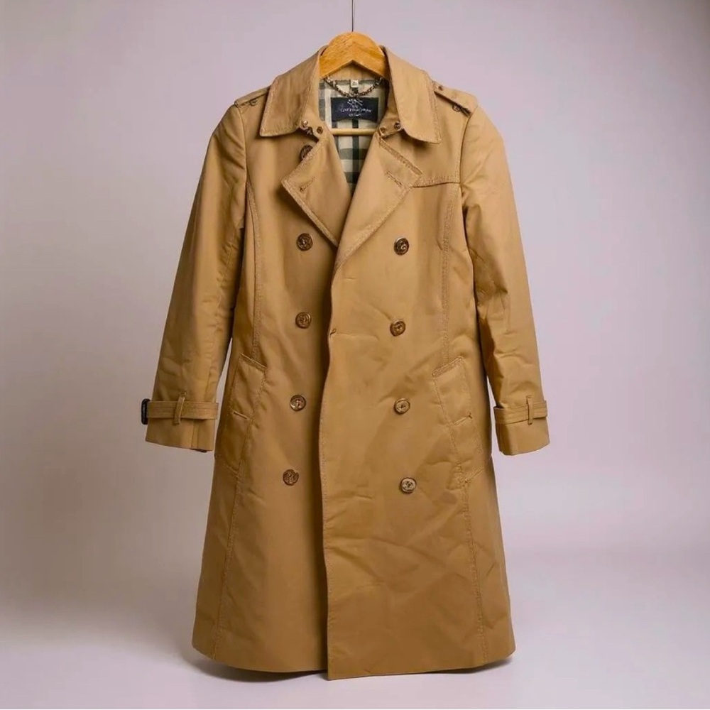 Burberry Classic Camel Trench Coat